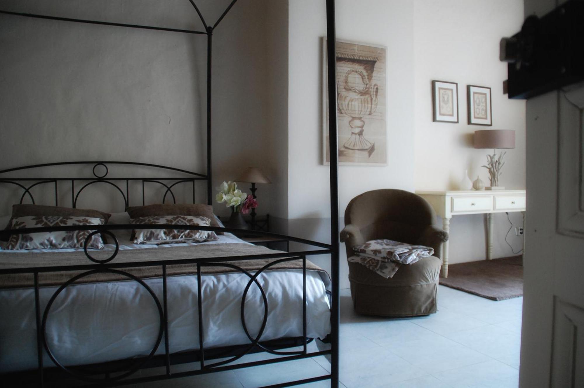 Domaine Des Escaunes Sernhac エクステリア 写真