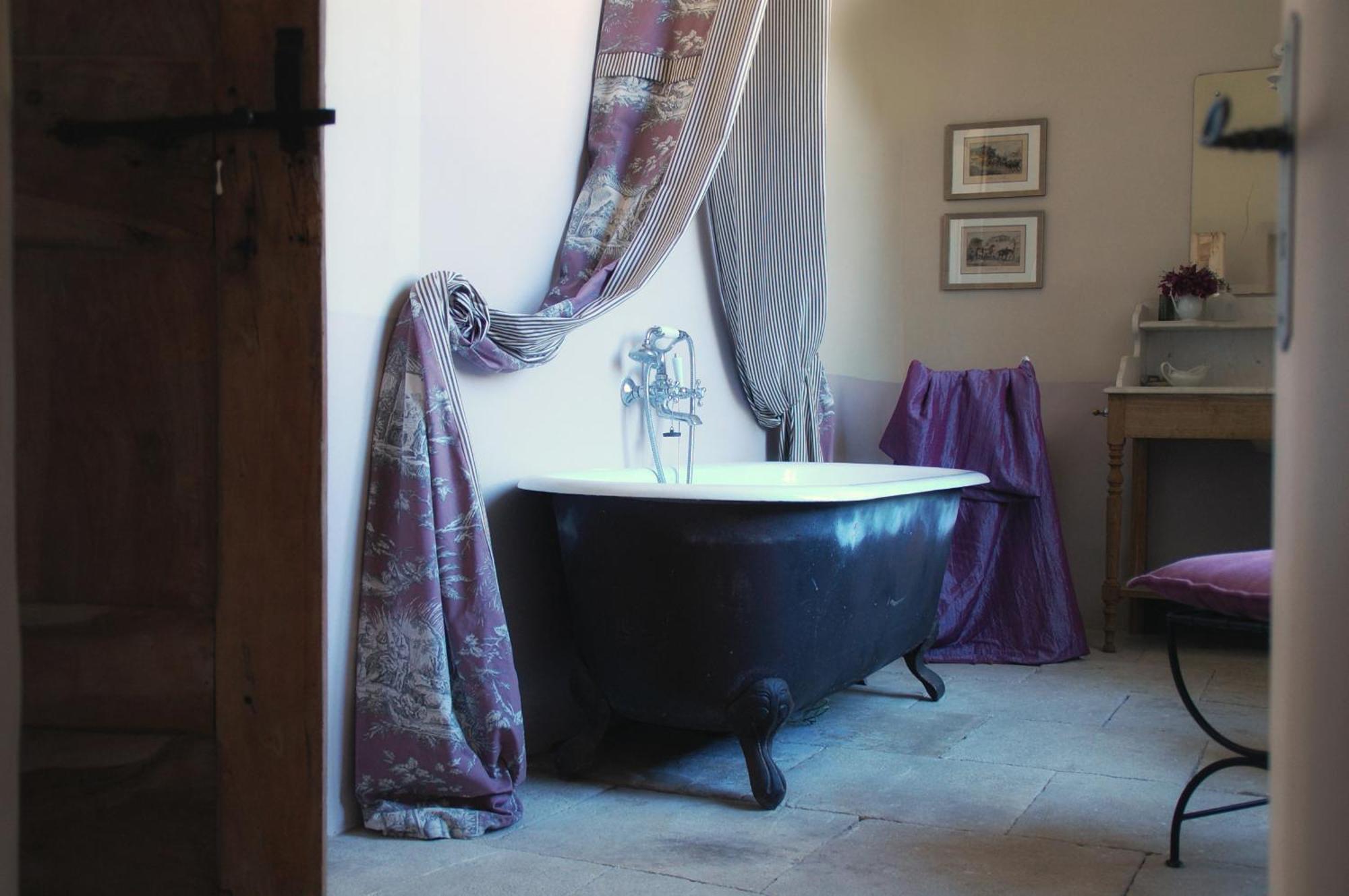 Domaine Des Escaunes Sernhac エクステリア 写真